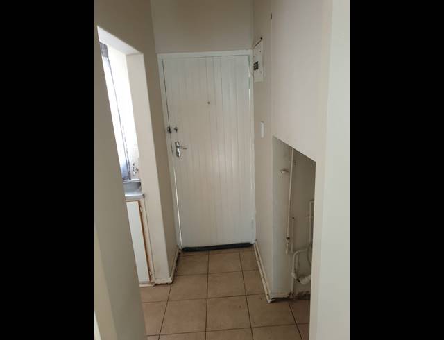 1 BEDROOM APARTMENT FOR SALE IN PIETERMARITZBURG CENTRAL